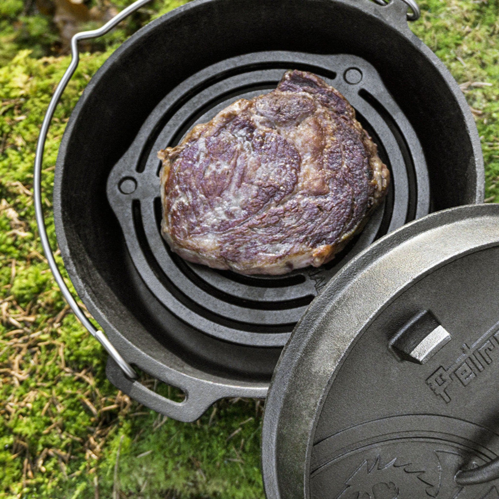 Petromax Dutch Oven ft4.5 with feet